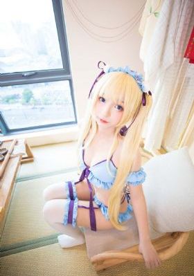 小姨的秘密免费观看全集电视剧_十万网红美女美酱